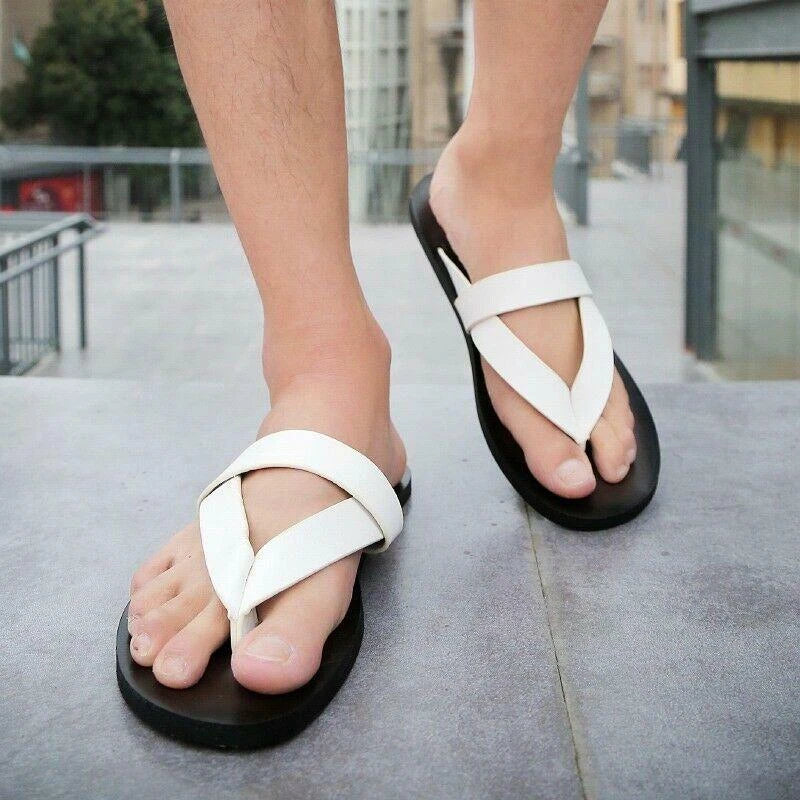 Men's Fashion Beach Outdoor Leather Summer Sandals with Straps Non-Slip Slippers