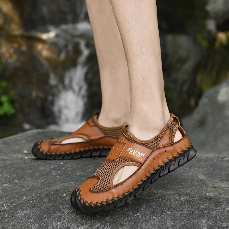 Summer Men Leather Sandals Outdoor Leather Soft Walking Beach Slippers
