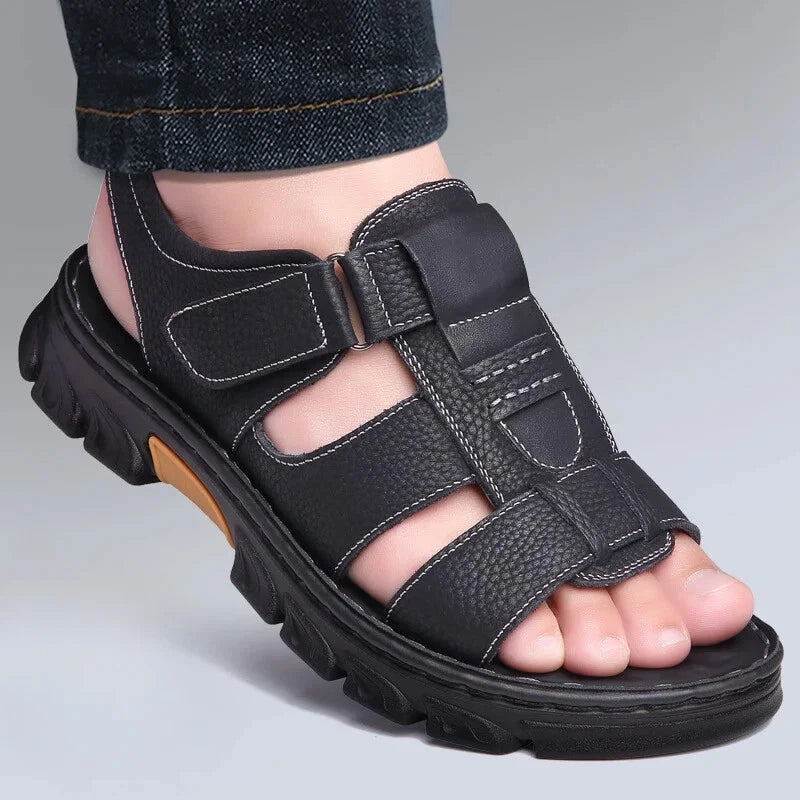 Men's New Beach Shoes Cowhide Slippers Outdoor Non-Slip Thick-soled Leather Sand