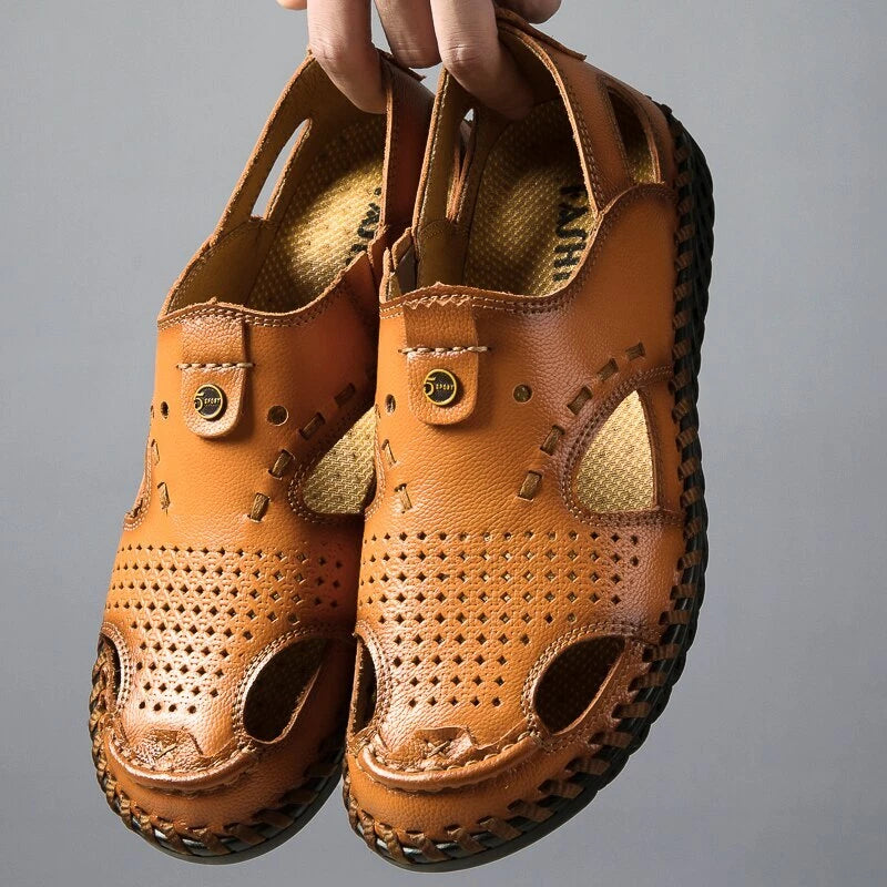 Summer Men Sandals Comfortable Beach Slipper Outdoor Sneaker Trekking Shoes