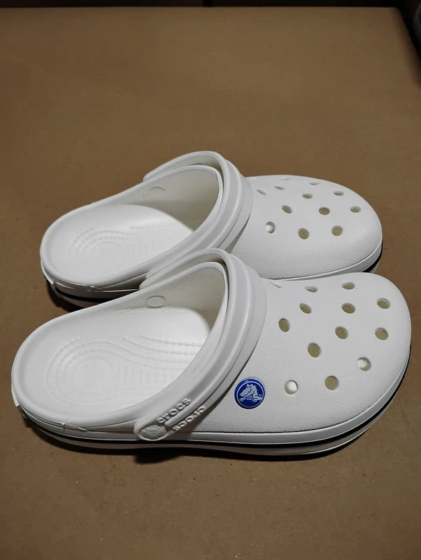 UsedLikeNew_Crocs Unisex-Adult Crocband Clog, White, 6 Women/4 Men_White_Sz6
