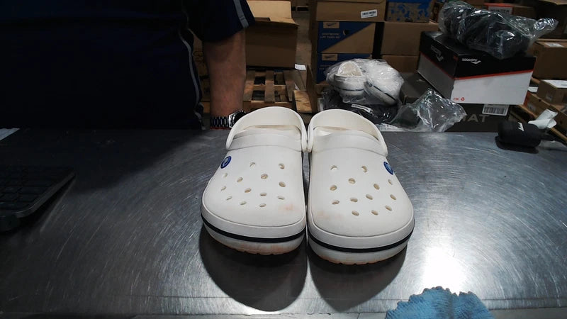 UsedGood_Crocs Unisex-Adult Crocband Clog, White, 9 Women/7 Men_White_Sz9