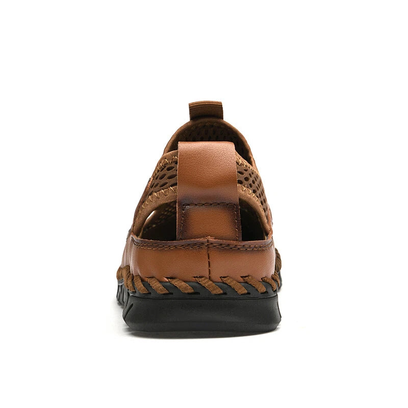 Summer Men Leather Sandals Outdoor Leather Soft Walking Beach Slippers