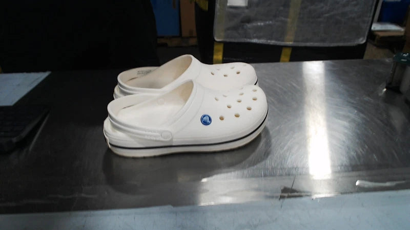 UsedLikeNew_Crocs Unisex-Adult Crocband Clog, White, 9 Women/7 Men_White_Sz9