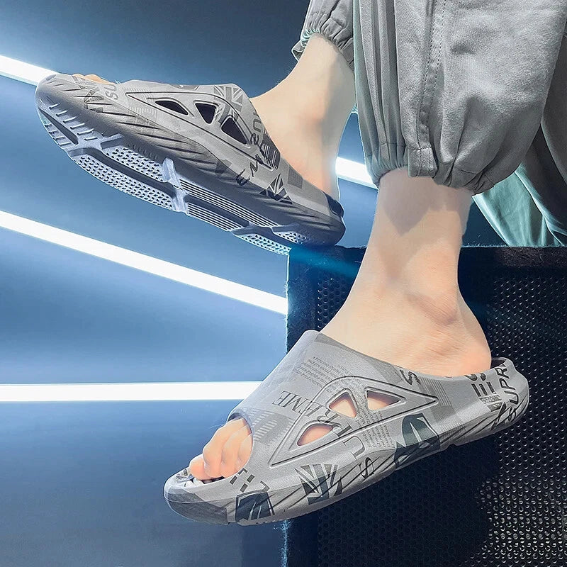 New Style Slippers for Men 2025 Summer Large Outdoor Women Casual Fashion Beach