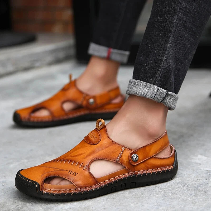 Summer Men's Casual Sandals Mens Slippers Mens Beach Shoes Walking Shoes