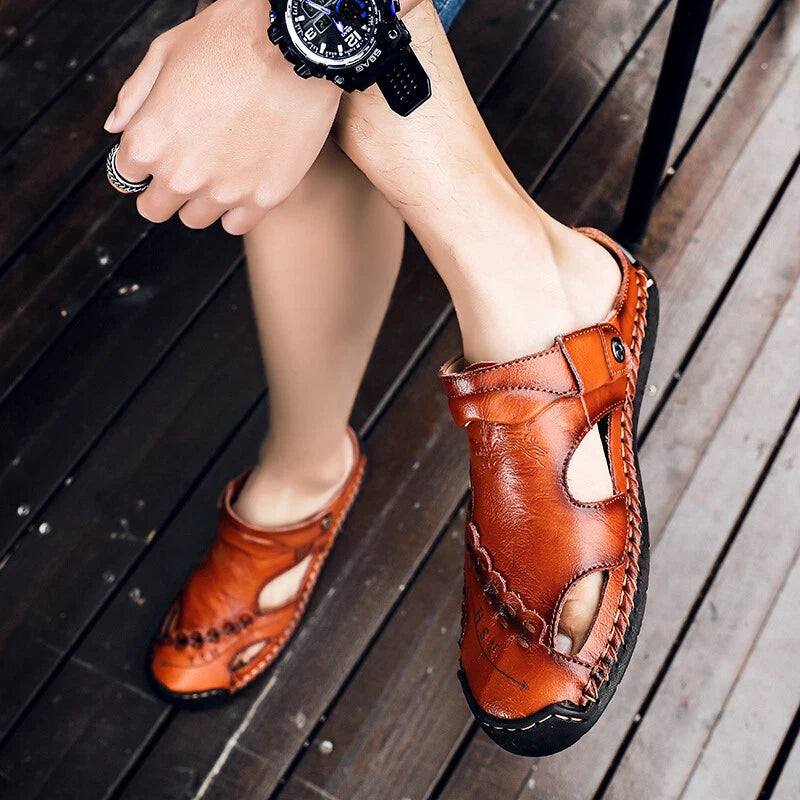 Summer Men's Sandals Leather Outdoor Soft Flat Sneakers Hollow Beach Slipper