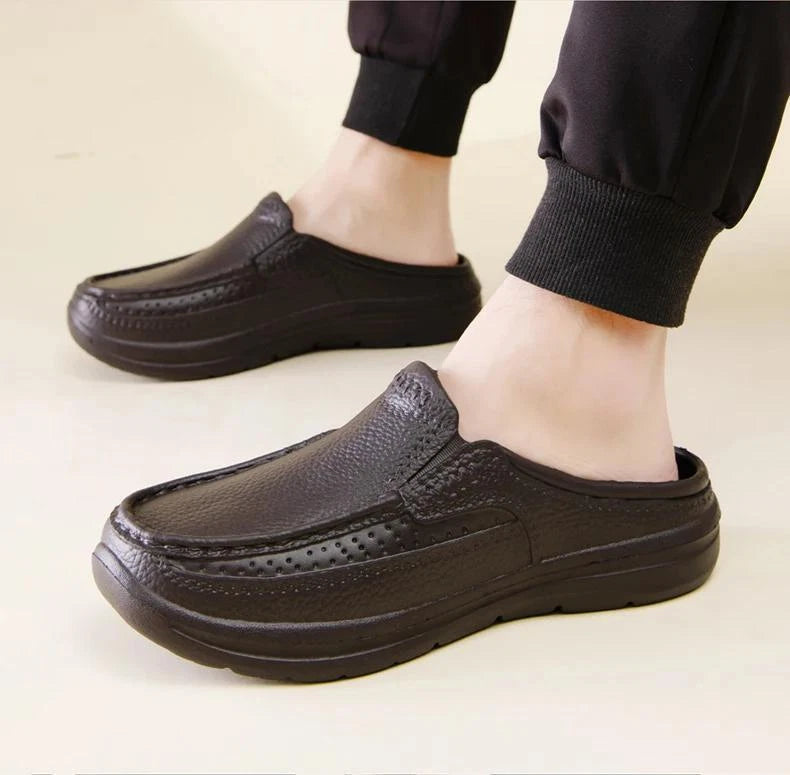 New Fashion Sandals High Quality Slippers Soft Beach Sandals Men Slip on
