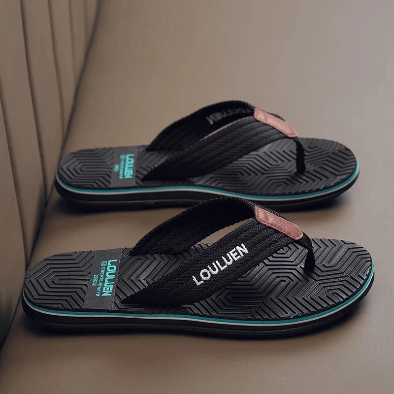 Men's New Flip Flops Super Comfortable and Fashionable Men's Summer Slippers