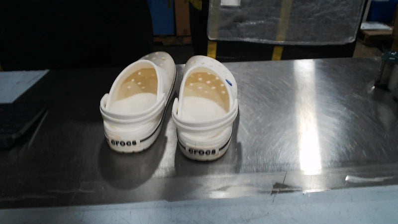 UsedLikeNew_Crocs Unisex-Adult Crocband Clog, White, 9 Women/7 Men_White_Sz9