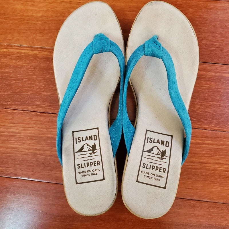 Island Slipper Womens 9 Made in USA Flip Flops Blue Turquoise Suede Oahu Hawaii