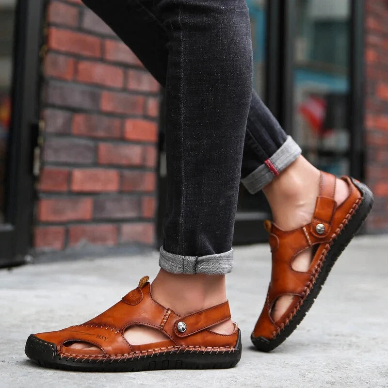 Summer Men's Casual Sandals Mens Slippers Mens Beach Shoes Walking Shoes