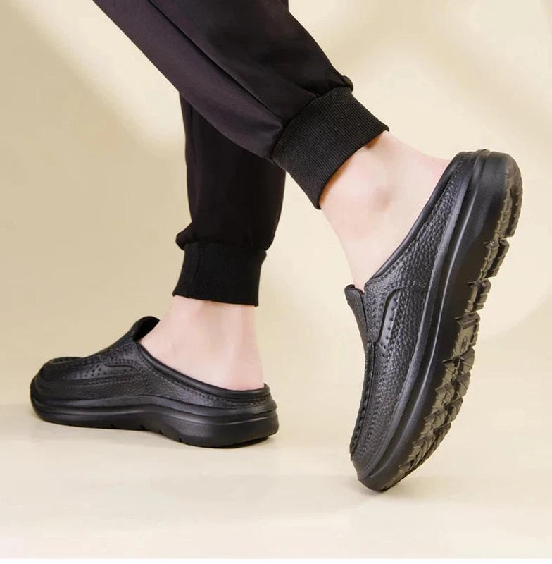 New Fashion Sandals High Quality Slippers Soft Beach Sandals Men Slip on