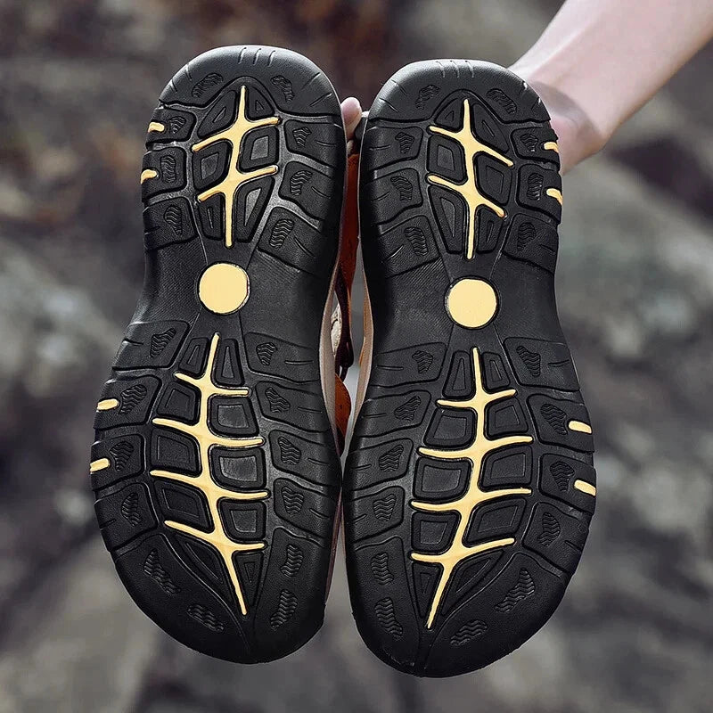 Summer Men's Sandals Breather Toe Outdoor Hiking Slippers Beach Wading Shoes