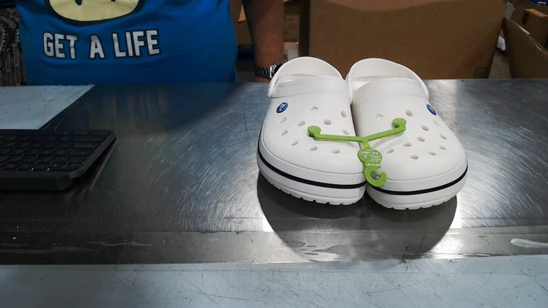 UsedLikeNew_Crocs Men's and Women's Crocband Clog, White, 12 Women/10