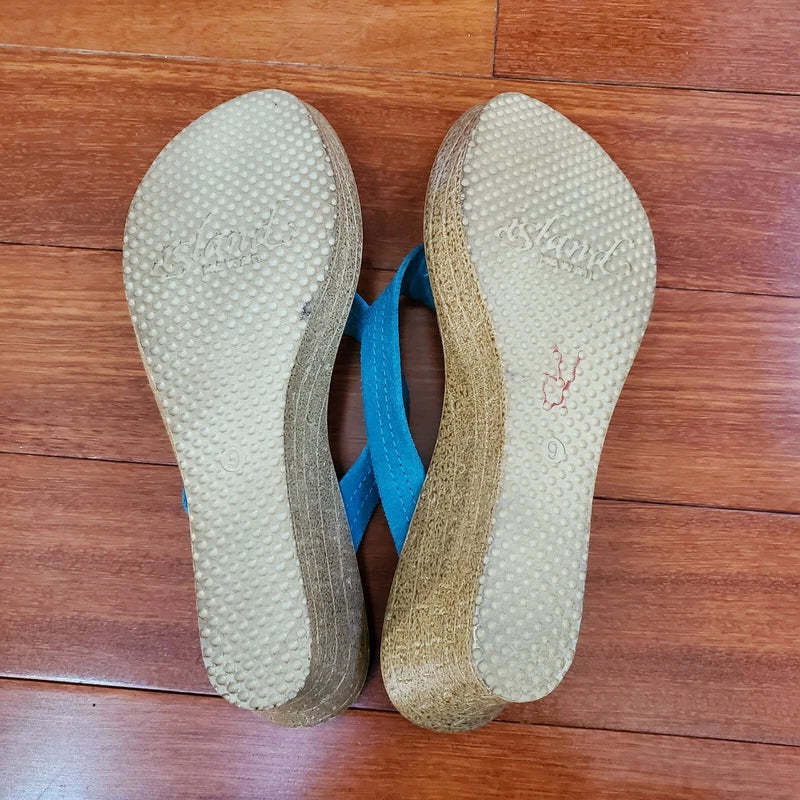 Island Slipper Womens 9 Made in USA Flip Flops Blue Turquoise Suede Oahu Hawaii