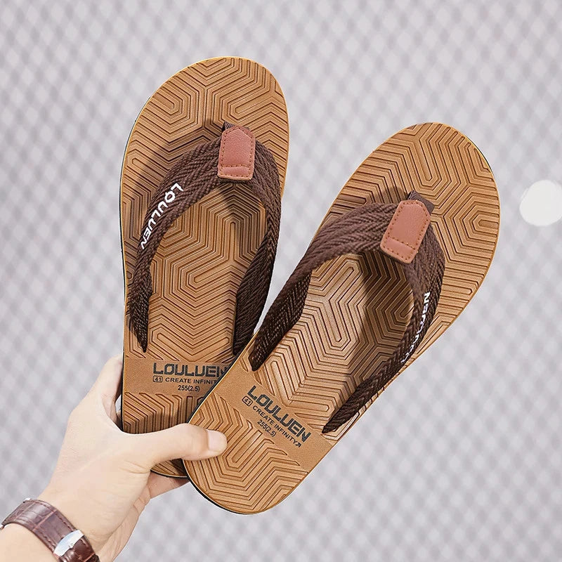 Men's New Flip Flops Super Comfortable and Fashionable Men's Summer Slippers