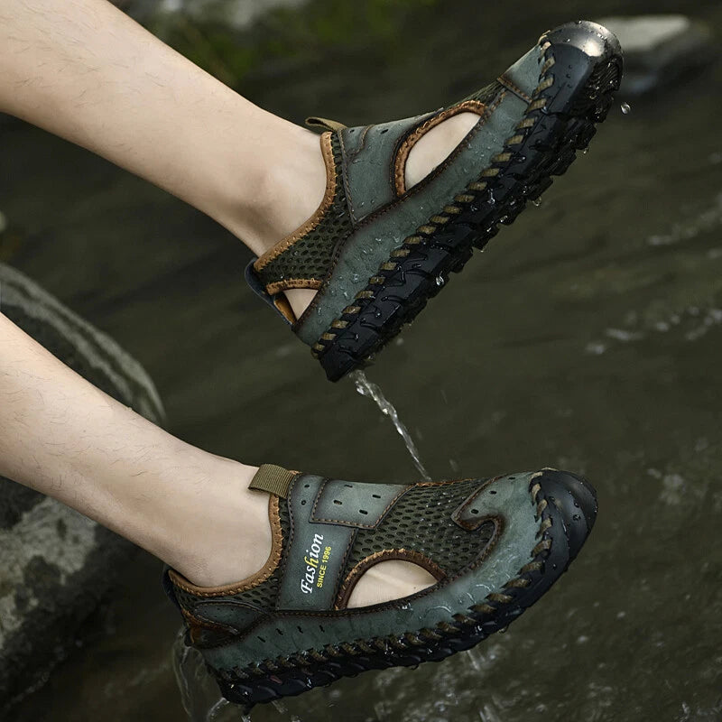 Summer Men Leather Sandals Outdoor Leather Soft Walking Beach Slippers