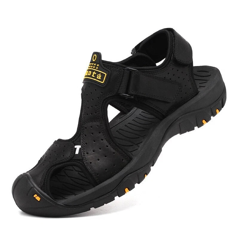 Summer Sandals Men Beach Non-slip Wearproof Anti-collision Soft Slippers