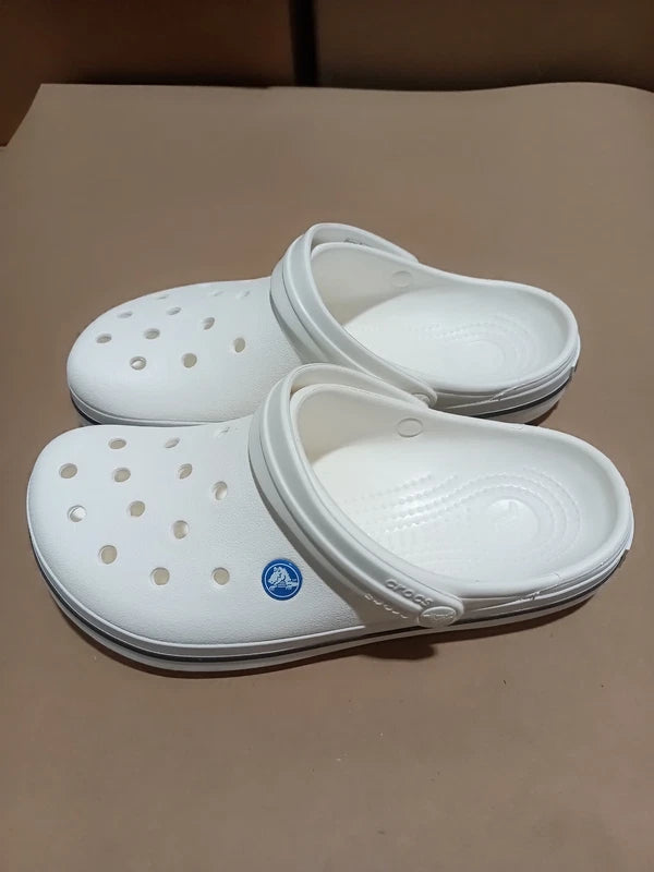 UsedLikeNew_Crocs Unisex-Adult Crocband Clog, White, 9 Women/7 Men_White_Sz9