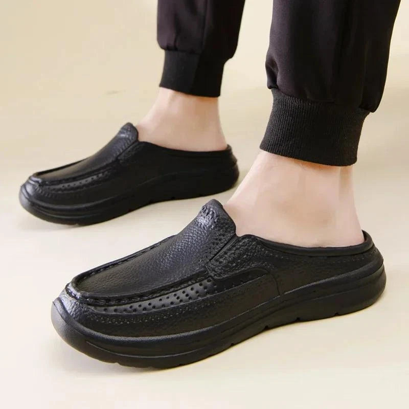 New Fashion Sandals High Quality Slippers Soft Beach Sandals Men Slip on